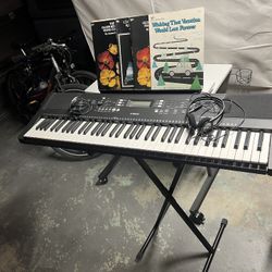 Yamaha PSR-EW300 76-Key Portable Keyboard + Adjustable Stand + Music Books