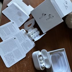 AirPod pro 3rd generation wireless charging case