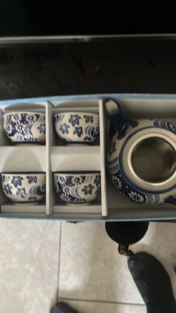 Tea set