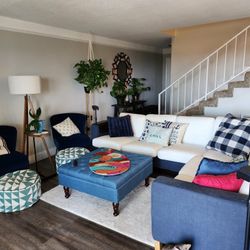 L shaped couch with changeable colors!