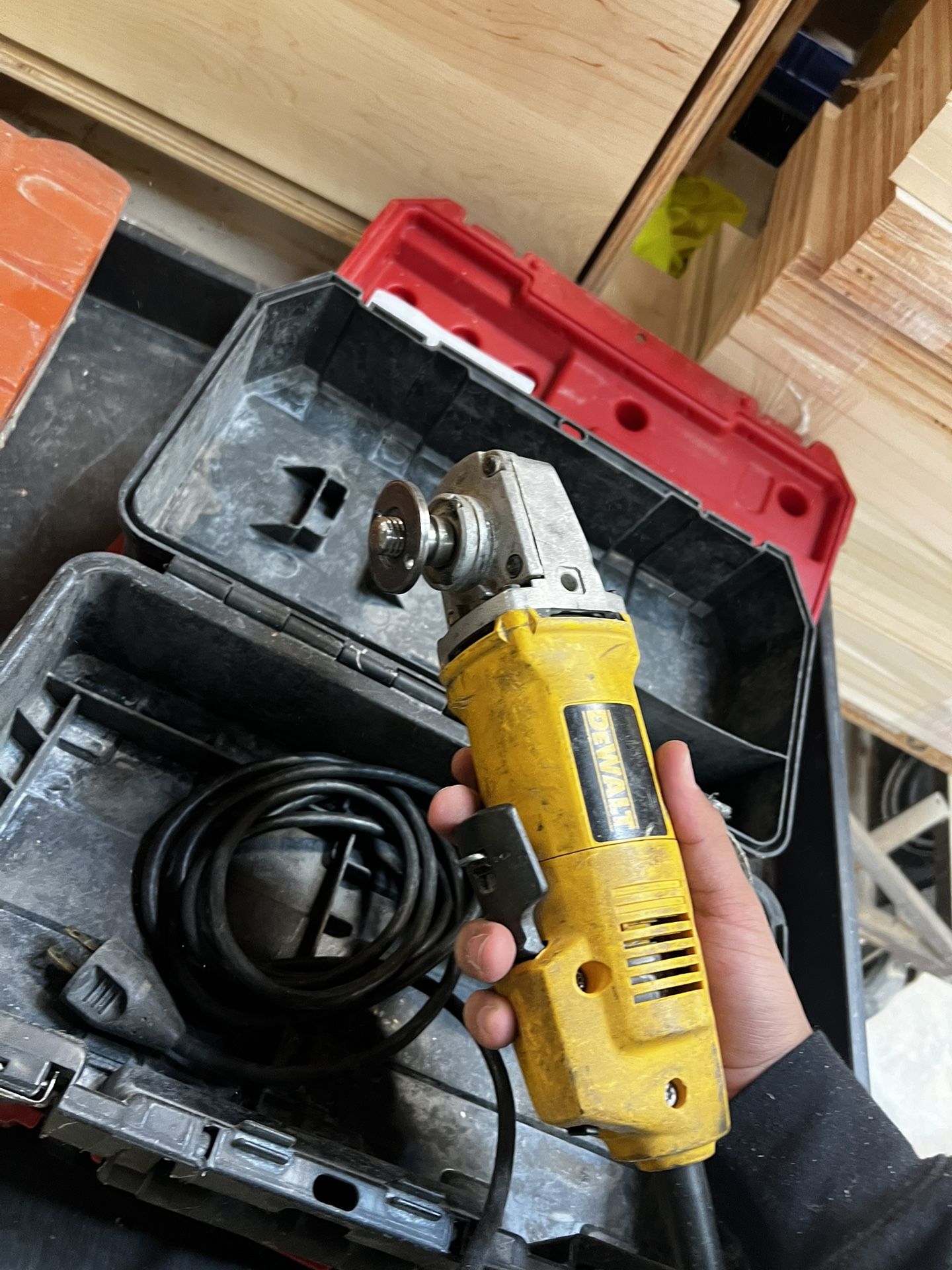 dewalt grinder
