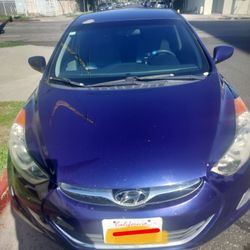 Hyundai Elantra Limited 