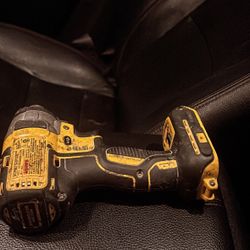 DEWALT 20V MAX XR Impact Driver