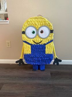$20 Minion Piñata