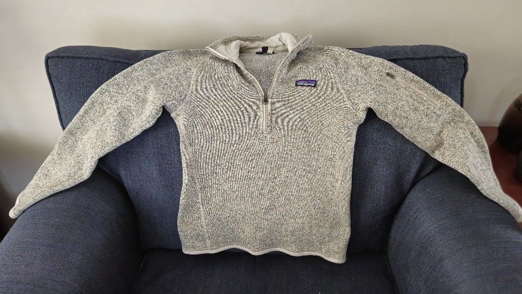 Women's PATAGONIA Fleece Pullover Size Small
