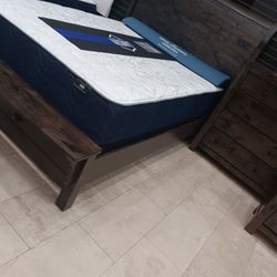 *Bedroom Special*---Peter Stunning Queen Bedroom Sets---Now $1199---Delivery And Financing🤝