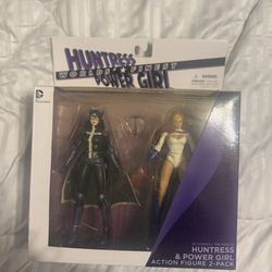 DC. Huntress and Powergirl collector figures