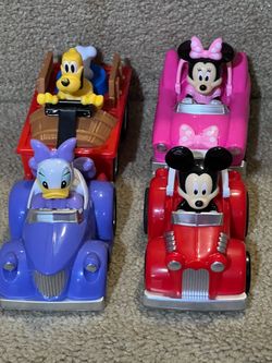 Disney Pull back racer Mickey Mouse & Minnie & Daisy & Pluto Toy Cars Set of 4