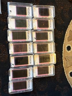 Used Lash Trays