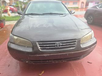 1999 Toyota Camry