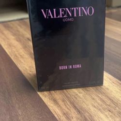 *SEALED* Valentino Born in Roma UOMO