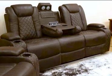 Power Reclining Sofa with Recliner