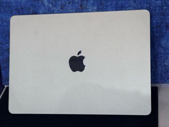 MacBook Air 13” M4 256GB