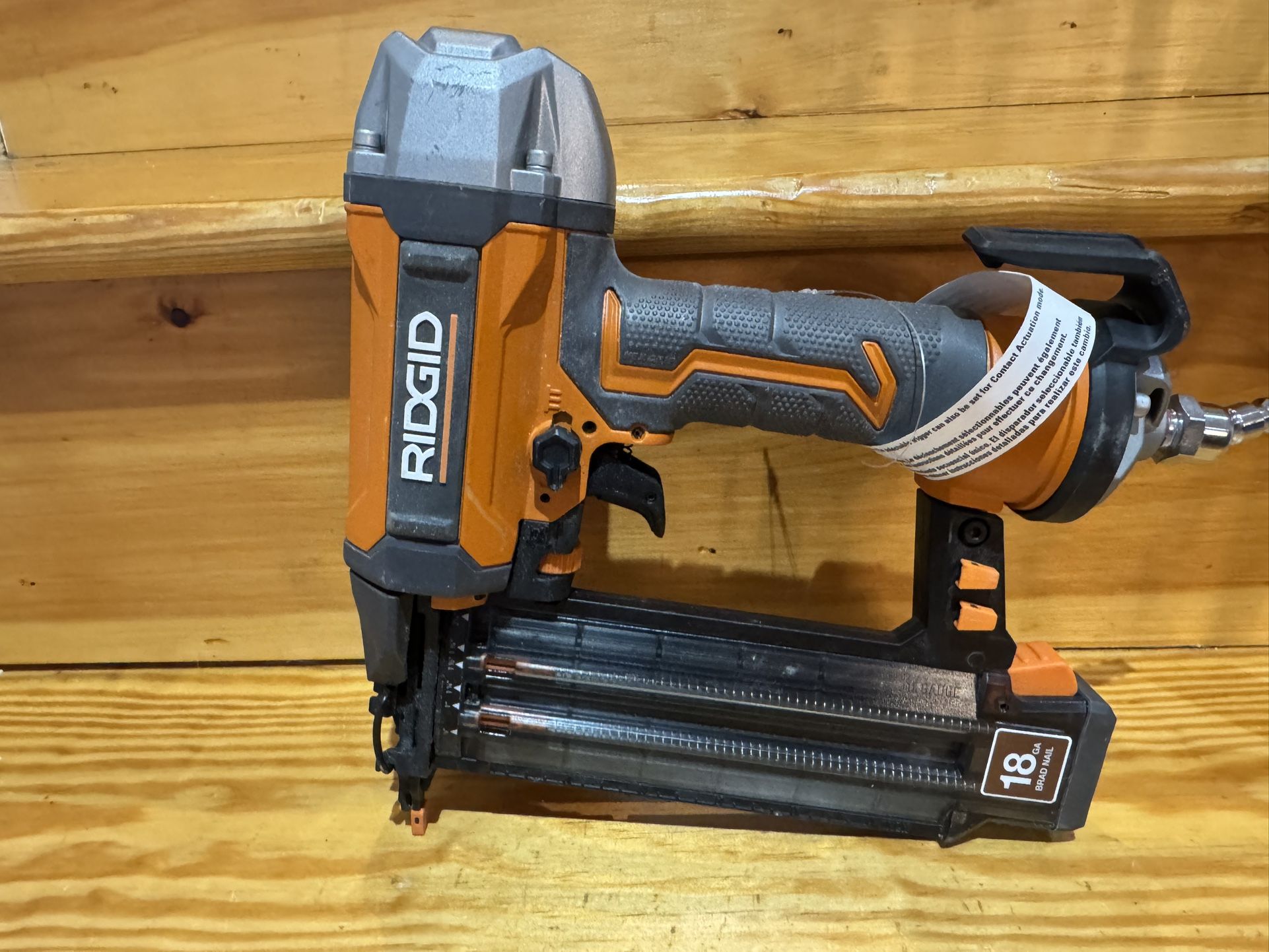 RIDGID Pneumatic 18-Gauge 2-1/8 in. Brad Nailer
