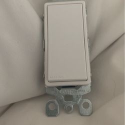 Pair Of Lights Switches In Excellent Conditions