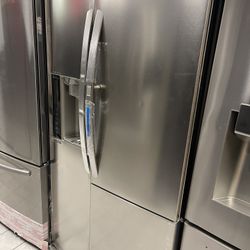 Refrigerator, works perfect with warranty  Asking for 750, we do finance & delivery available