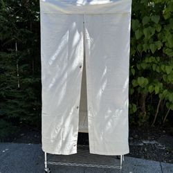 Rolling Clothing Rack W/Cover 