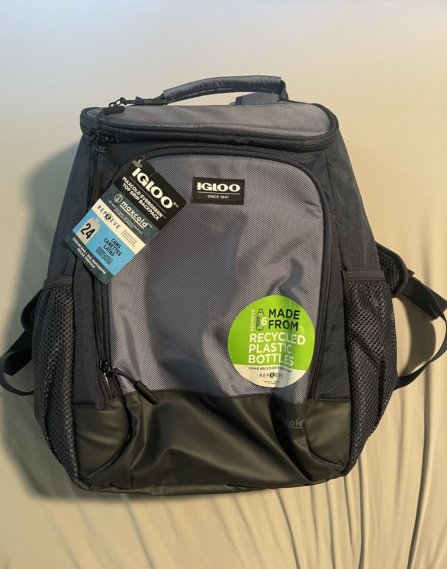 Igloo MaxCold Evergreen Top Grip Backpack Cooler – 24 Cans / 9 Qt