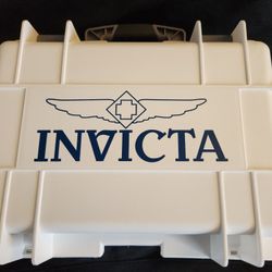 New Invicta 8-slot Watch Dive Case