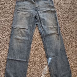 Men's W36 Levi Jeans