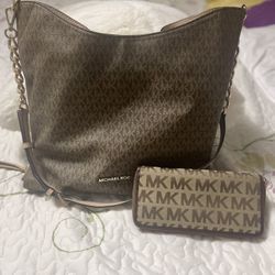 Michael Kors Bag And Wallets 