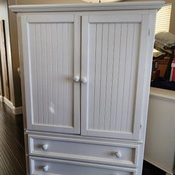 Armoire - TV Cabinet