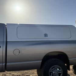 Camper Shell for 2002 to 2007 Dodge Long Bed. 