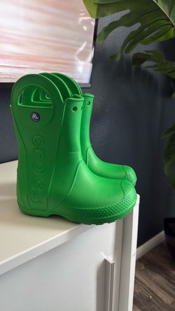 Children’s Green Crocs rain boots