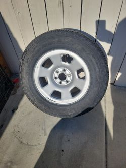 Goodyear Wrangler W/rim