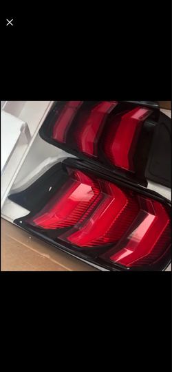Stock  OEM mustang GT 2018 to 2023 Tail lights