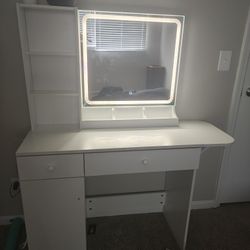 Vanity Table
