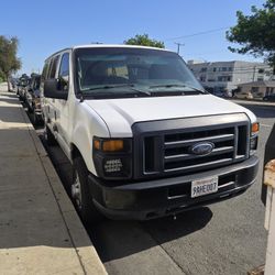 2014 Ford E-350