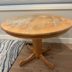 Dining table & chairs