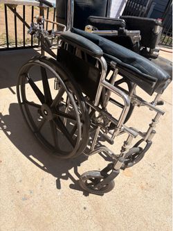 Wheel chair