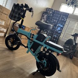 Foldable electric bicycle