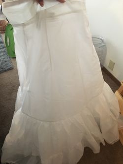 Petticoats white size 12