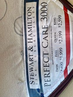 QUEEN SIZE MATTRESS PILLOW TOP..