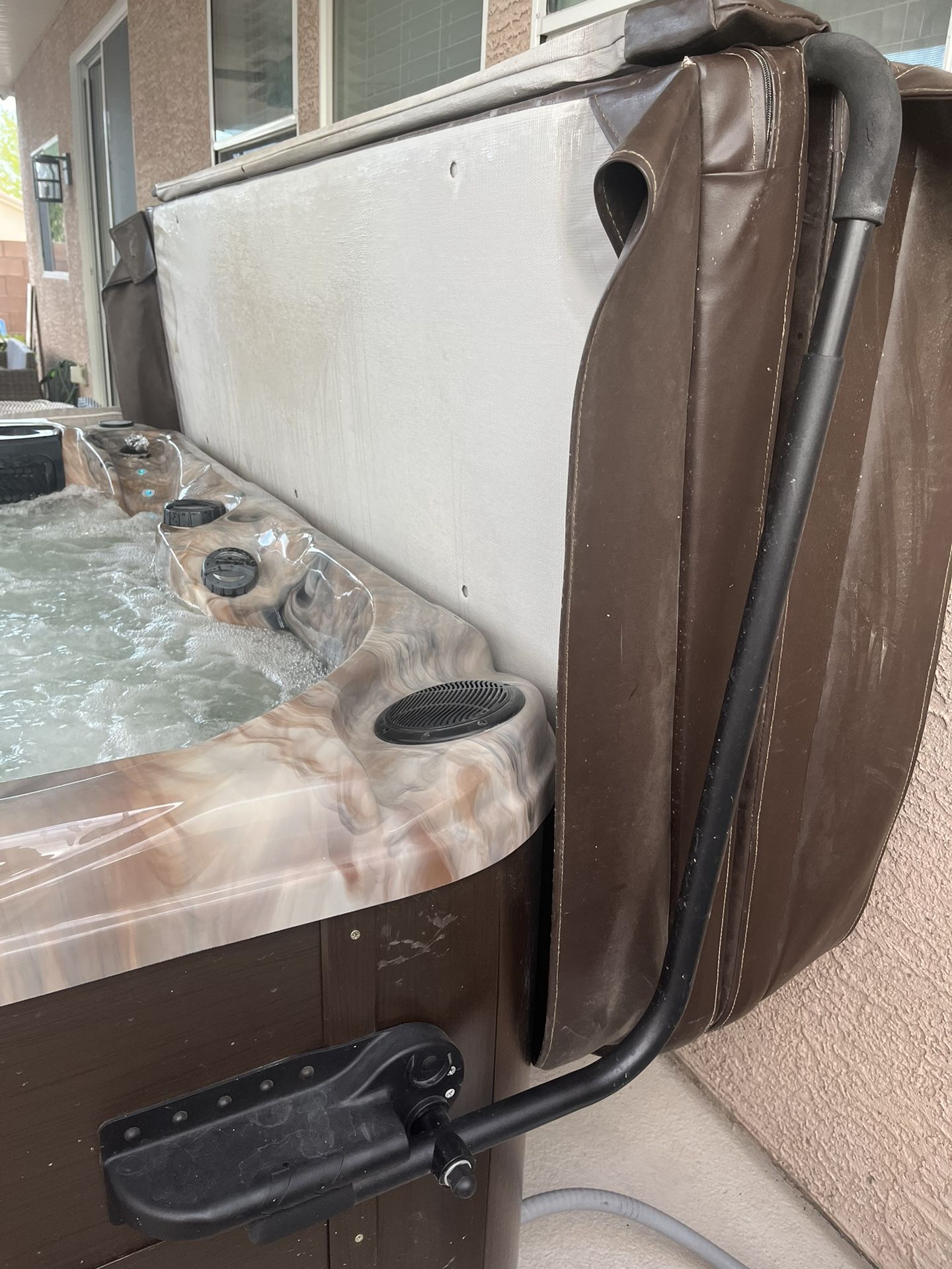 Catalina Carlton Luxury Spa/ Hot Tub for Sale in Las Vegas, NV OfferUp