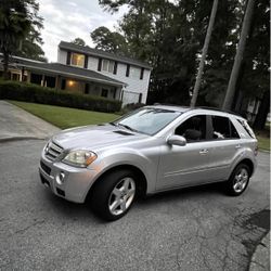 2006 Mercedes Benz M Class ML500 Sport Utility 4Dr