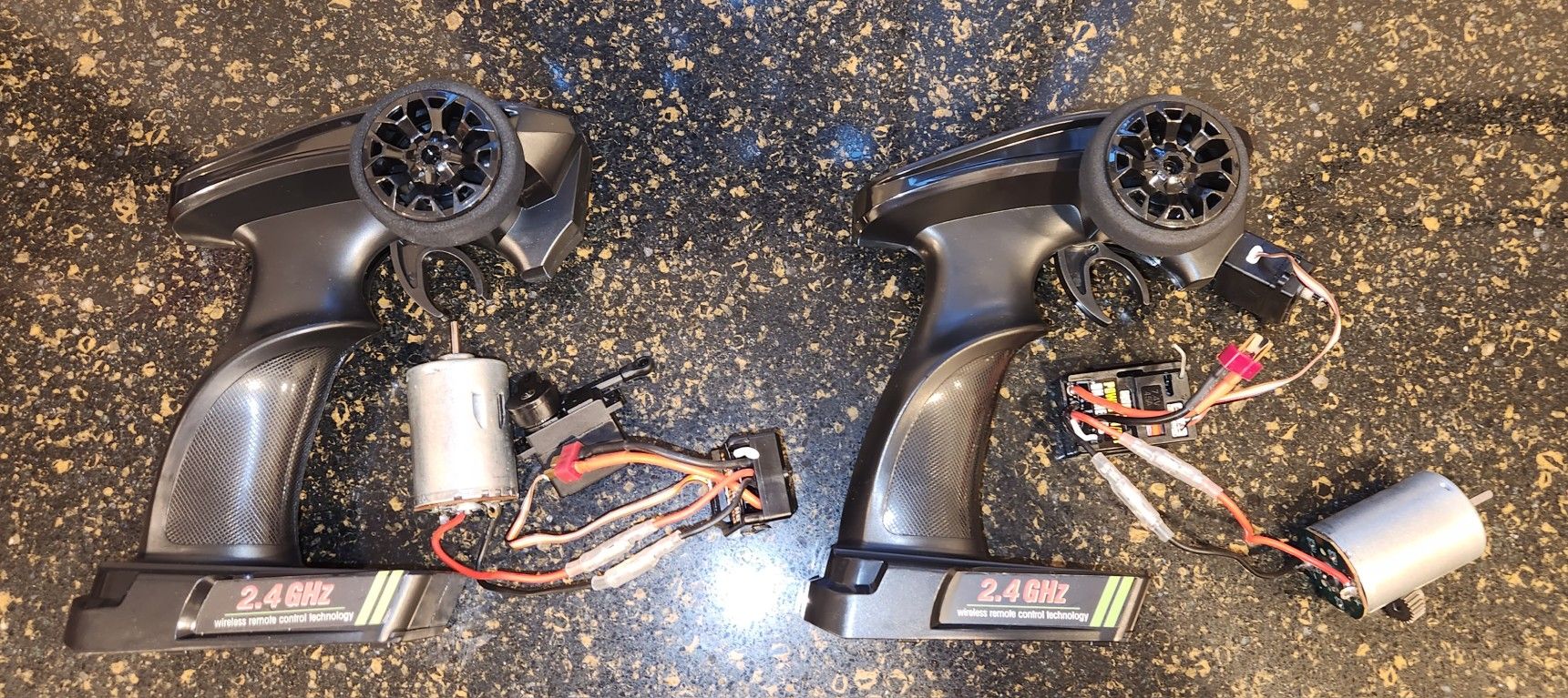 Deerc Brushed ESCs and Remotes