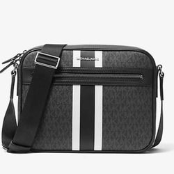 MICHAEL KORS Camera Bag