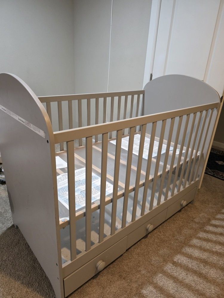 Free IKEA Baby Crib