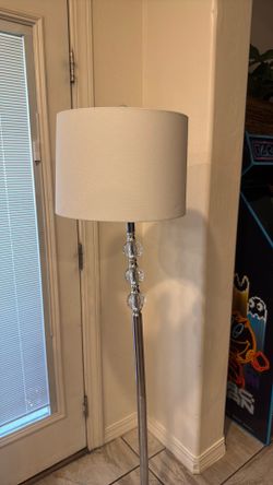 Floor lamp