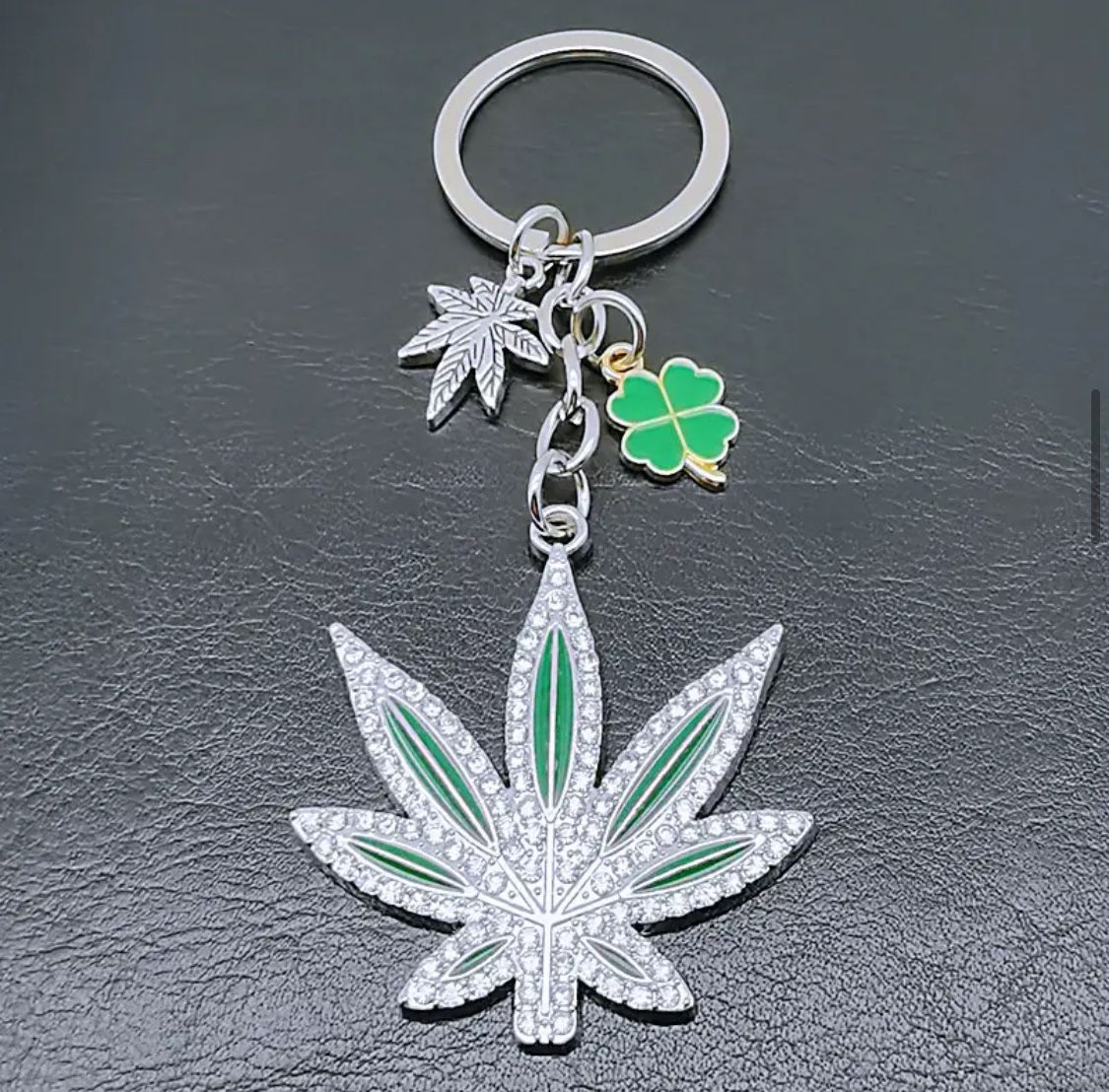 Brand New Green Herb Leaf Charms Keychain 