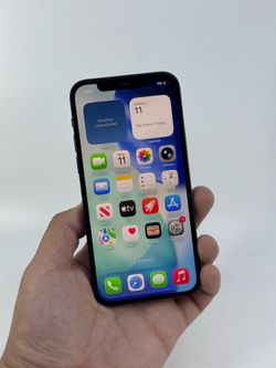 iPhone 12 • 64GB (Unlocked)