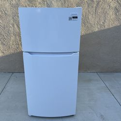 Frigidaire Refrigerator 14cu Ft 28x30x60🚨👍3 MONTHS WARRANTY 
