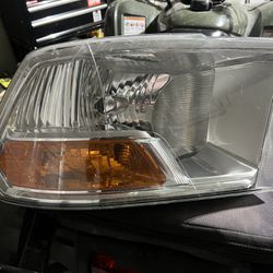 Ram 1500 Passenger Headlight