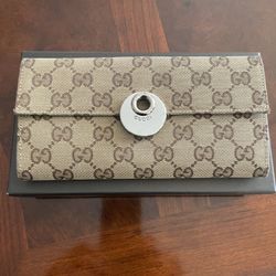 Gucci Wallet 