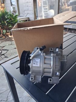 A/C compressor '07/'08 Nissan Sentra 2.0 sport ac compressor