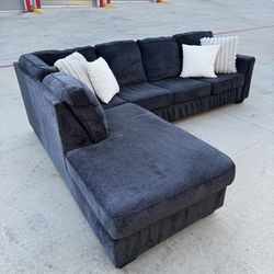 LIKE NEW Ashley L-Sectional Sofa Couch